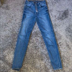 American Eagle High Waisted Jeans